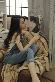 我邻居的妻子